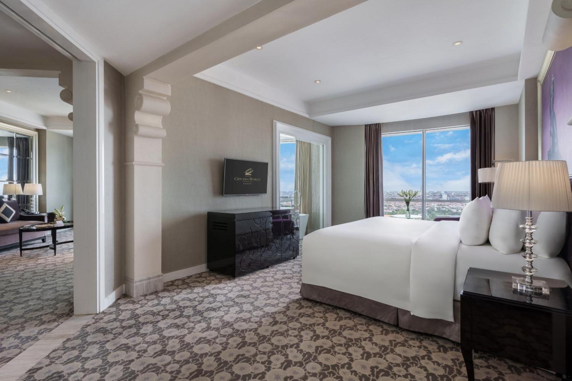 Hotel Ciputra World Surabaya Managed By Swiss-Belhotel International Екстериор снимка